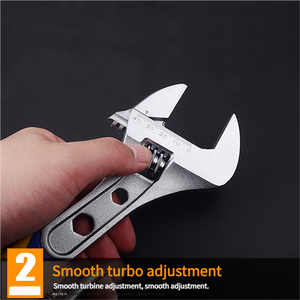 <span class=keywords><strong>Clé</strong></span> <span class=keywords><strong>à</strong></span> <span class=keywords><strong>molette</strong></span> réglable <span class=keywords><strong>à</strong></span> <span class=keywords><strong>grande</strong></span> mâchoire en acier allié chrome-vanadium avec logo personnalisable OEM et poignée caoutchoutée pour la réparation automobile DIY - Product Image 4