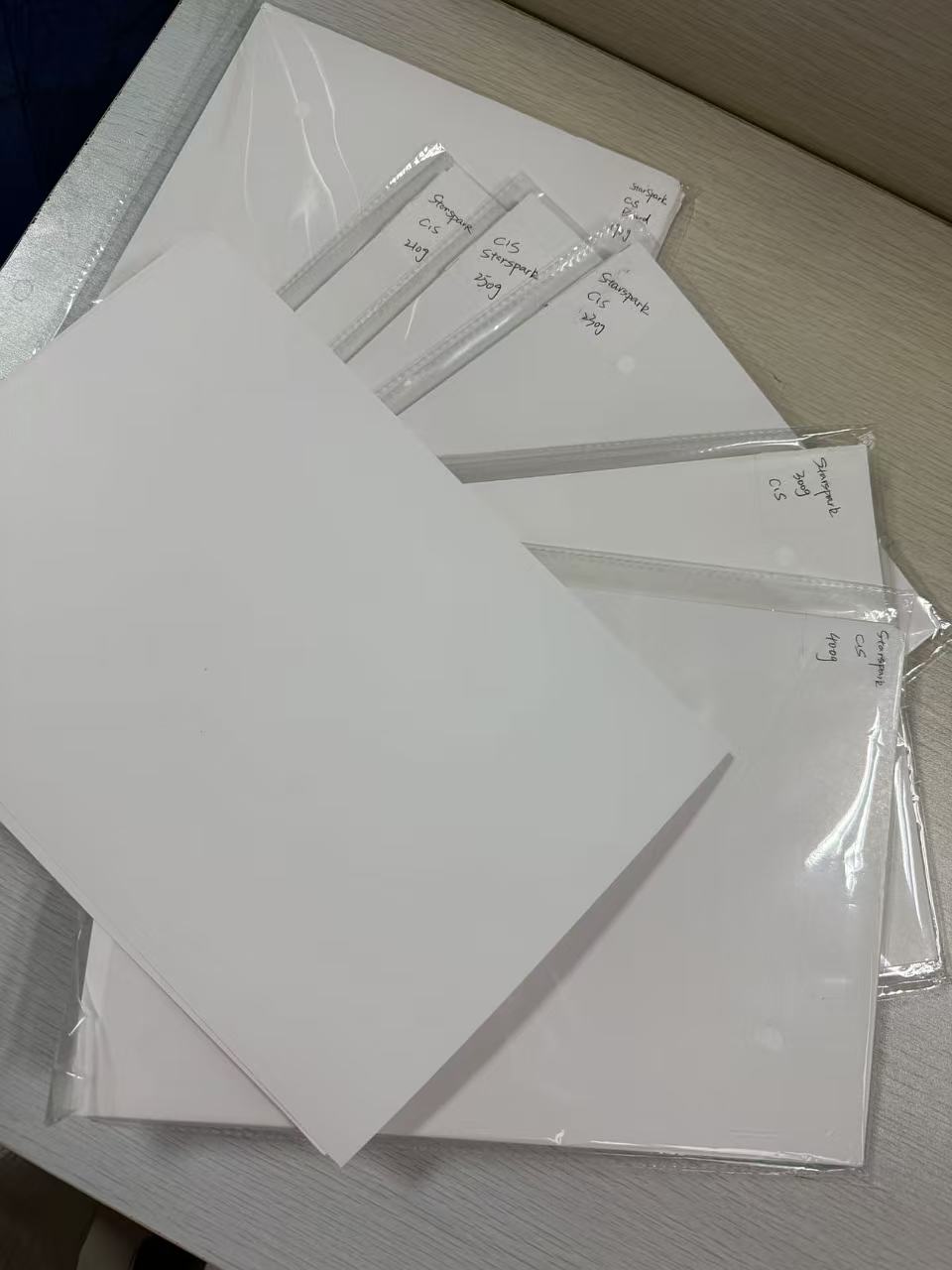 Eco-Friendly 170-400GSM Chemical-Mechanical Pulp Cardboard Roll for Logistics Packaging Offset Printing Compatible Ningbo Brand