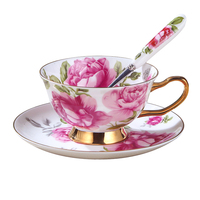 Ensemble de tasses et soucoupes à thé en porcelaine fine écologique personnalisée de luxe avec bordure dorée