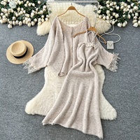 Ensemble deux pièces pour femmes : cardigan ample en dentelle patchwork + robe camisole à fleurs 3D