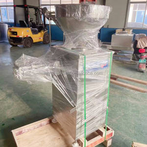 Machine de remplissage et de scellage de saucisses à moteur hydraulique, machine automatique pneumatique pour le remplissage et la nouage de saucisses 220V/380V - Product Image 4