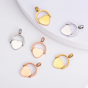 Pendentifs Cœur Rotatifs Vides Personnalisables en Acier Inoxydable, Breloques Cœur pour Carte d'Identité Poli Miroir, Bijoux de Mode en Gros - Product Image 3