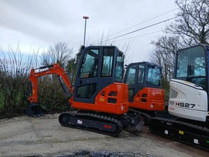 2026 Nieuwe Herestrong Merkfabriek levert HS20 2 ton hydraulische minigraafmachine met Kubota-motor, compacte graafmachines met cabine - Product Image 2