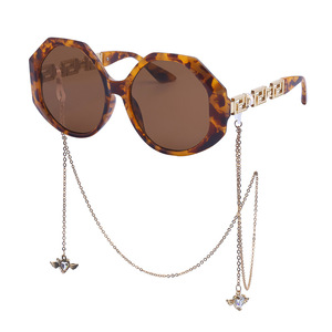 Gafas de Sol Sunway Extra Grandes para Mujer con Cadena Decorativa - Product Image 2
