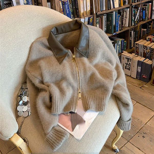 <span class=keywords><strong>Cardigan</strong></span> Vintage da <span class=keywords><strong>Donna</strong></span> V-Times Autunno 2025, Nuovo Modello Semplice e Versatile <span class=keywords><strong>con</strong></span> Patchwork in Pelle, Colletto e <span class=keywords><strong>Cerniera</strong></span>, Abbigliamento Femminile Lavorato a Maglia - Product Image 2