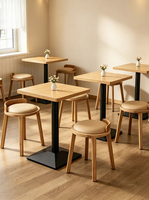 Modernes Minimalistisches Café-Stil Tisch-Stuhl-Set Japanischer Bistro-Stil Massivholz Runde Esszimmerstühle Fast-Food-Laden Kleiner Hocker