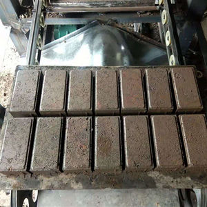 Máquina de Bloques de Hormigón QT4-24B, Máquina para Fabricar Ladrillos Huecos y Sólidos, Máquina de Ladrillos de Cemento de Alta Eficiencia - Product Image 6