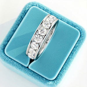 Bague éternelle en or 14K/18K avec diamant de laboratoire rond brillant de 3,06 carats, largeur 5,3 mm, certifiée IGI VVS2, pour femme - Product Image 2