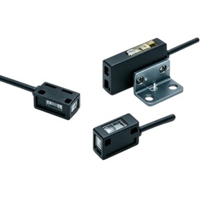 เซ็นเซอร์เลเซอร์ Omron E3NC 30x68x30 มม. ซีรีส์ Ptf ติดตั้งบนราง 35 มม. ผลิตในญี่ปุ่น การตรวจจับที่มีความแม่นยำสูง - Product Image 4