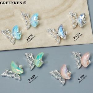 10 Uds nueva mariposa media alas decoraciones para <span class=keywords><strong>uñas</strong></span> aleación hueca 3D Nail Art Charms coloridos diamantes de imitación para <span class=keywords><strong>uñas</strong></span> - Product Image 3