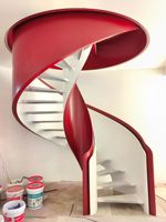 Escalier moderne en acier au carbone courbé, escalier à double rampe avec plaque d'acier de 12 mm d'épaisseur, robuste pour hall d'hôtel