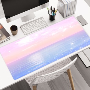 Alfombrilla de Ratón para Juegos Personalizable, Grande, XL, Rosa Claro y Azul, Impresa, Base de Goma, Superficie Lisa, Borde Cosido, para Esports - Product Image 1