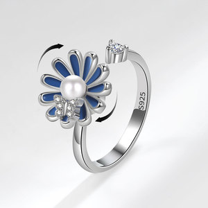 Anillos de flores giratorios ajustables de varios estilos con perlas de concha y circonitas, chapados en oro sobre cobre, joyería antiestrés para mujer - Product Image 2