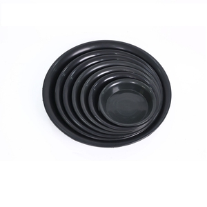 Sous-Verres Ronds en Plastique Multi-Tailles en Gros - Bacs d'Égouttement Profonds Noirs et Blancs pour Pots de Fleurs et Utilisation en Jardin Taille D20 - Product Image 1