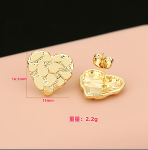 Dropshipping Boucles d'oreilles tendance en acier inoxydable Boucles d'oreilles en forme de cœur plaqué or hypoallergénique Boucles d'oreilles en forme de pépite brillante polie - Product Image 4