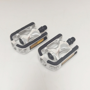 Parti per Bicicletta Pedali in Lega 37X con Rivestimento Antiscivolo in TPE per Mountain Bike - Product Image 2