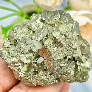 All'ingrosso di alta qualità naturale <span class=keywords><strong>pirite</strong></span> <span class=keywords><strong>pietra</strong></span> grezza per la decorazione della casa di natale Halloween festa decorazione fai da te gioielli fare regali - Product Image 2