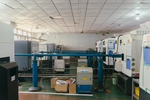 <span class=keywords><strong>Sabre</strong></span> <span class=keywords><strong>laser</strong></span> personnalisable <span class=keywords><strong>en</strong></span> aluminium usinage CNC <span class=keywords><strong>sabre</strong></span> <span class=keywords><strong>laser</strong></span> installable vide <span class=keywords><strong>Kit</strong></span> de poignée - Product Image 5