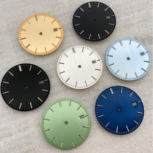 Esfera de Reloj Luminosa Verde de 31.8mm Personalizada, Compatible con el Movimiento NH35, Piezas de Repuesto - Product Image 1