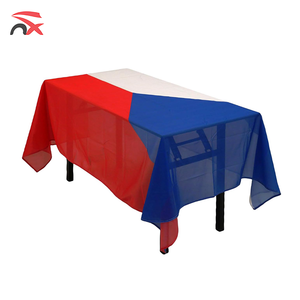 Ensemble de fanion de la <span class=keywords><strong>République</strong></span> <span class=keywords><strong>tchèque</strong></span> en gros, bracelet, drapeau de jardin, tasse en céramique, drapeaux nationaux pour célébrer la Journée nationale - Product Image 3
