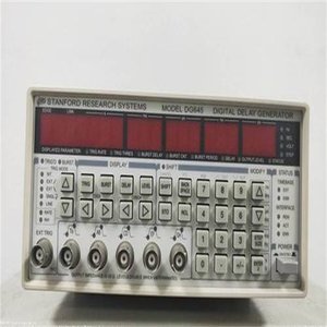Générateur de signal d'impulsion numérique Stanford Research Systems DG645 - Product Image 2