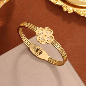 QUSEDINY Custom Gold Plated 18K Acero inoxidable Trébol de cuatro hojas Zircon Pulsera de moda para mujer <span class=keywords><strong>Oceanblue</strong></span> - Product Image 5