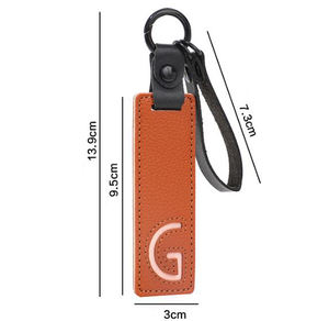 Porte-clés léger en cuir PU personnalisé <span class=keywords><strong>de</strong></span> <span class=keywords><strong>luxe</strong></span> élégant avec lettre <span class=keywords><strong>anglaise</strong></span> Porte-clés personnalisé avec anneaux - Product Image 2