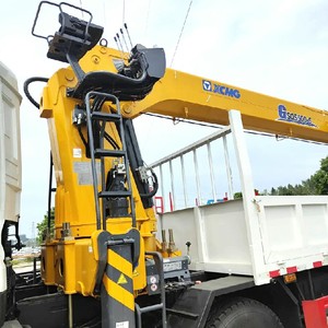 รถเครนติดตั้งบนรถบรรทุก Dongfeng 8X4 20 ตัน แบบไฮดรอลิก บูมตรง พร้อมอุปกรณ์ยกไฮดรอลิก - Product Image 5