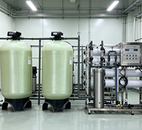 Système de dessalement par osmose inverse (RO) à membrane FRP 2000 LPH pour usine, équipement de traitement d'eau saumâtre pour production d'eau pure