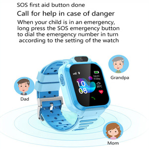 Smartwatch Quadrato per Bambini con Funzione <span class=keywords><strong>Foto</strong></span> e Posizionamento, Cinturino in Silicone Multilingue - Product Image 4