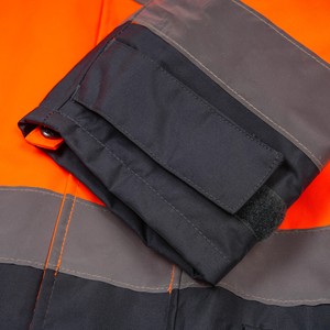 Anpassbares Logo Hochsichtbare Verkehrssicherheits-Reflektierende 100% Polyester 300D Oxford <span class=keywords><strong>Hi</strong></span>-<span class=keywords><strong>Vis</strong></span> ANSI Klasse 3 Wasserdichte Jacke - Product Image 4