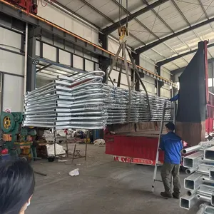 ジャージー牛用ヘッドロック、中古畜産機器販売 - Product Image 1