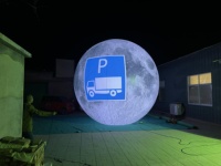 Sphère lunaire gonflable flottante à l'hélium avec lumière LED RGB pour décoration d'exposition spatiale et publicité gonflable