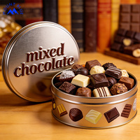 Chocolats de qualité supérieure, formes variées, chocolats ronds, chocolat chaud délicieux, bombes chocolatées chaudes, personnalisation sucrée, chocolats mélangés