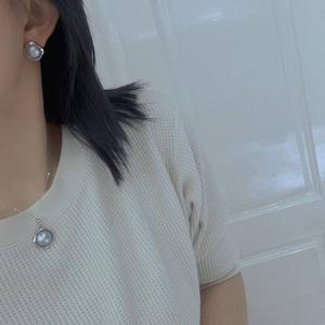 Conjunto de Joyería Clásica Japonesa con Perlas de Agua Salada para Mujer, Colgante de 13-14 mm, Aretes de 15-16 mm, Plata 925 - Product Image 2