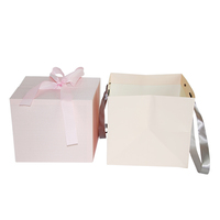 Boîte de fleurs conservées avec logo personnalisé fait à la main 2mm d'épaisseur UV avantage feuille vêtements sous-vêtements chaussettes fourrure produits promotionnels populaires