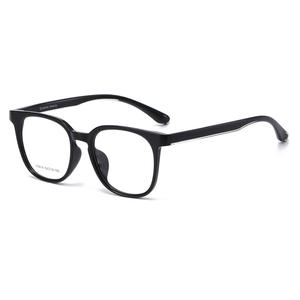 Montures de lunettes carrées pour hommes Gtp J10014, monture intégrale en Tr90, verres en acrylique, lunettes optiques confortables pour hommes - Product Image 2