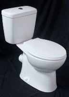 WC en céramique européen deux pièces avec siphon en P, double chasse d'eau, sans bride, cuvette de toilette à chasse d'eau descendante