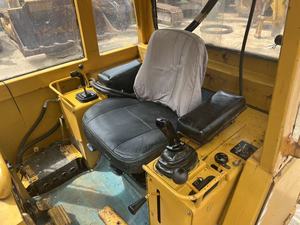 รถดันดินตีนตะขาบ CAT D5C มือสอง ใช้งานน้อย เหมาะสำหรับงานฐานรากถนน - Product Image 6
