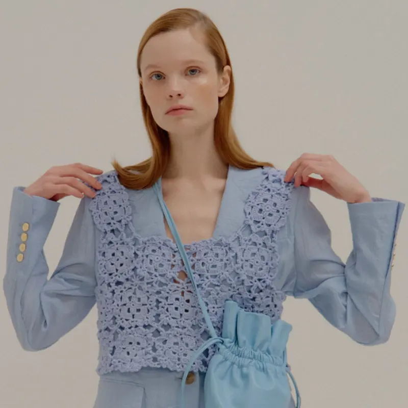 Primavera/Verano 2021 nuevo estilo purely manual blusas pequeñas de moda en INS pure hand crochet silk hollow Chaleco de mujer