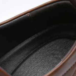 Prezzo di fabbrica autunno <span class=keywords><strong>scarpe</strong></span> Casual da uomo in pelle retrò stile britannico <span class=keywords><strong>scarpe</strong></span> da passeggio <span class=keywords><strong>impermeabili</strong></span> comode <span class=keywords><strong>scarpe</strong></span> da lavoro formali - Product Image 5