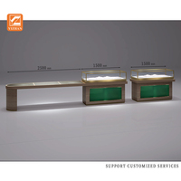 Présentoir de bijoux en métal de luxe moderne Vitrines haut de gamme pour magasin de détail Centre commercial