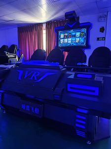 Nouvelle Console de Jeu Simulateur de Navire Sombre à Réalité Virtuelle 9D à 4 Sièges, Cinéma 3D 4D 9D, Arcade Intérieure Métallique à 4 Sièges pour Usage Domestique et Public - Product Image 3