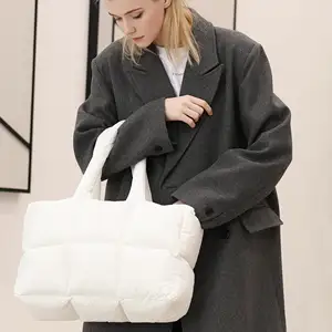 Custom Lightweight Soft White Puffer Tote bag Portátil de grande capacidade preto inchado tote bag para senhoras