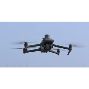 Mavic 3TA Equipado con Cámara Teleobjetivo de 12MP que Ofrece Zoom Híbrido de 56x para Inspección de Primer Plano en Áreas como Torres de Telefonía - Product Image 1