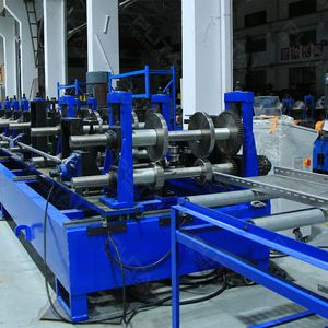 خط إنتاج أوتوماتيكي بالكامل لصواني الكابلات من بوتاي، آلة تشكيل لفات الصواني المجلفنة المثقبة - Product Image 6