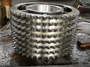 ล้อโซ่สายพานลำเลียงเหล็กกล้าคาร์บอนพื้นผิวฟันแข็ง OEM จากประเทศจีน - Product Image 3