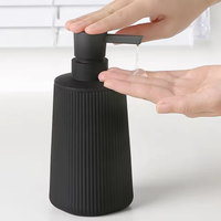 Ensemble de salle de bain moderne et écologique en plastique, 6 pièces, avec distributeurs de désinfectant pour les mains, de shampoing et de savon, à fixer au mur, couleur personnalisée