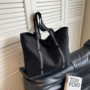 Bolso de mano deportivo de lona de algodón con logotipo impreso y correa de marca personalizada para gimnasio - Product Image 4