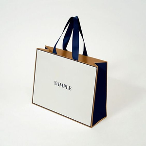 Bolsas de Papel de Regalo Personalizadas con Logotipo Privado, Bolsas de Compras de Lujo Grandes Negras con Asas - Product Image 2